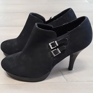 Black Ankle Boots Suede like material